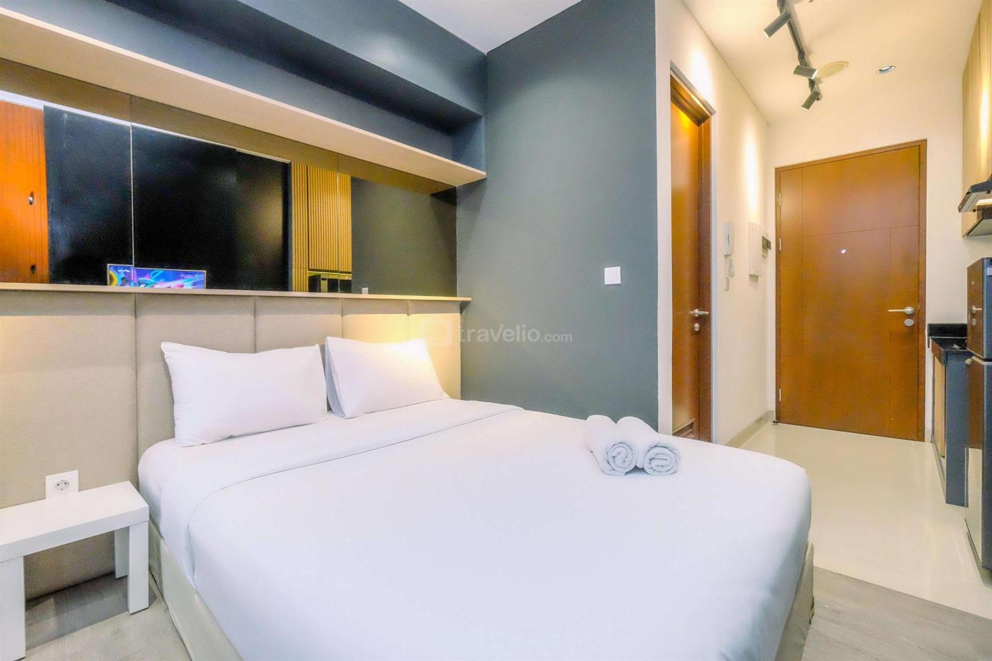 Minimalist And Comfy Ciputra World 2 By Travelio